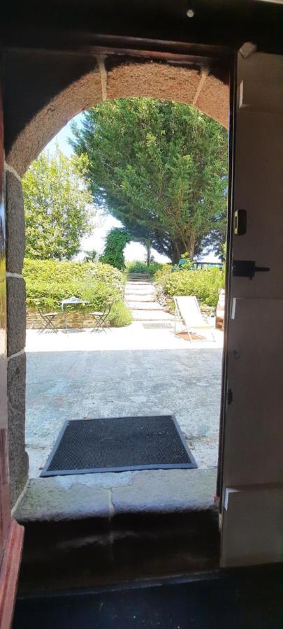 Chambres D'Hotes Domaine La Touche 플레인포거스 외부 사진