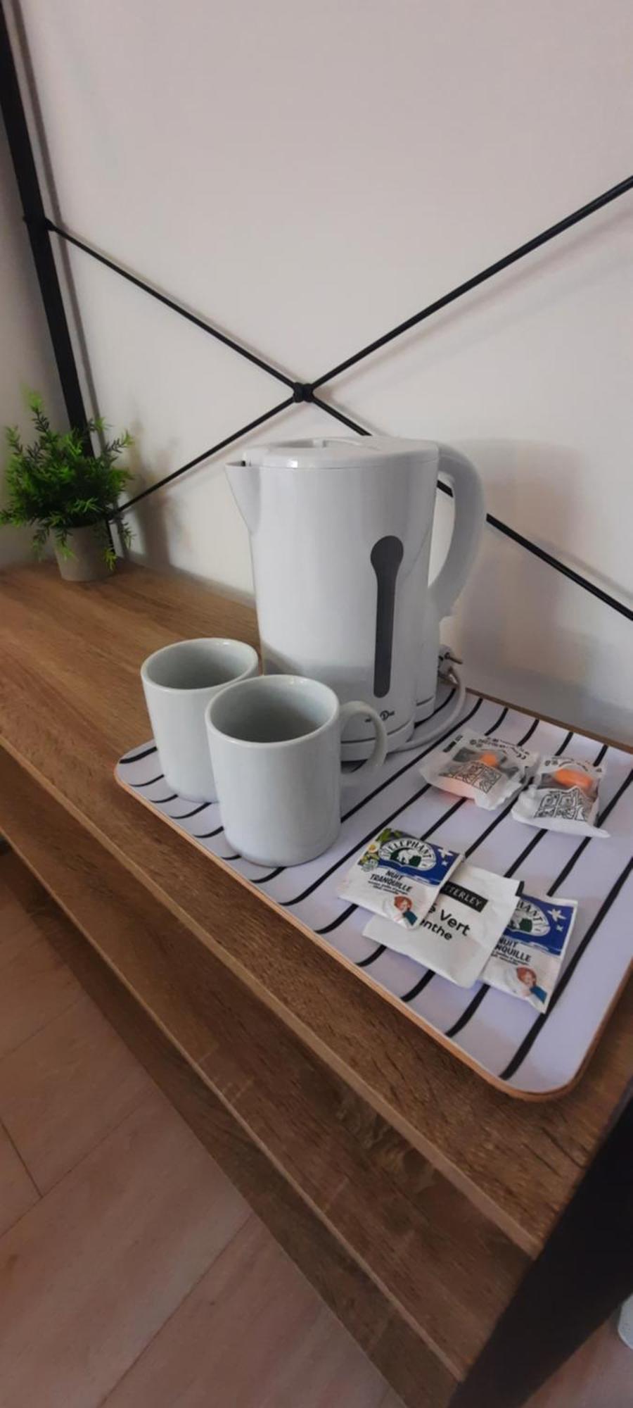 Chambres D'Hotes Domaine La Touche 플레인포거스 객실 사진